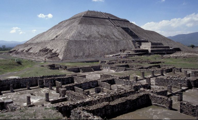 Top 10 Mysterious Historical Buildings and Attractions