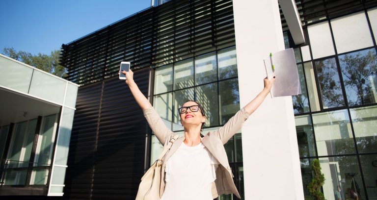 Top 10 Reasons Why You Should Leave Work on Time Top 10 Reasons Why You Should Leave Work on Time