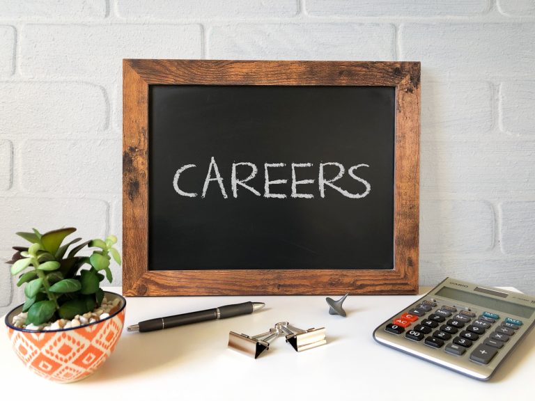 Top 10 Things to Prepare Before a Job Search