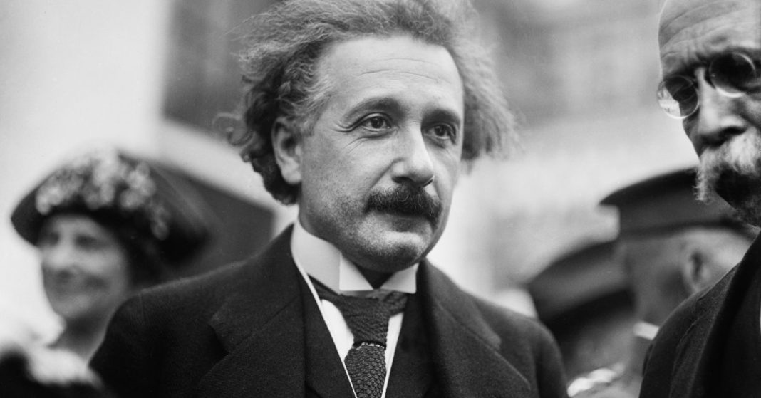 Top 10 Greatest Scientists Who Ever Lived