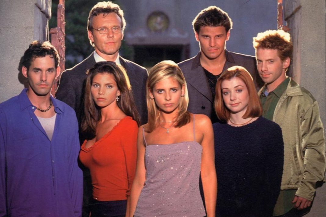 Top 10 Best Televisions Shows of the ’90s