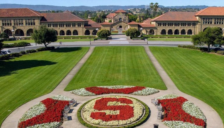 Top 10 Best Law Schools in the World