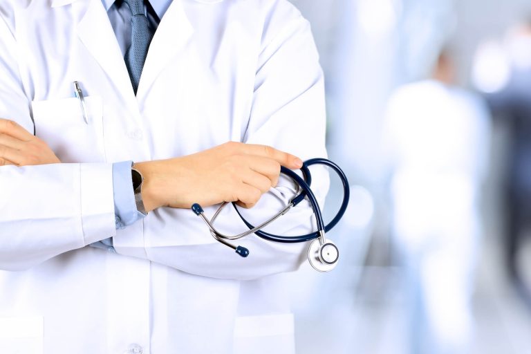 Top 10 Reasons to Become a Doctor